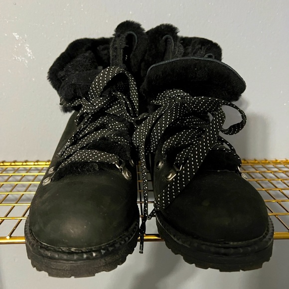 J Crew Black Suede Nordic Boot size 7 - Picture 4 of 4